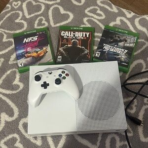 One S White Console with Controller and Games